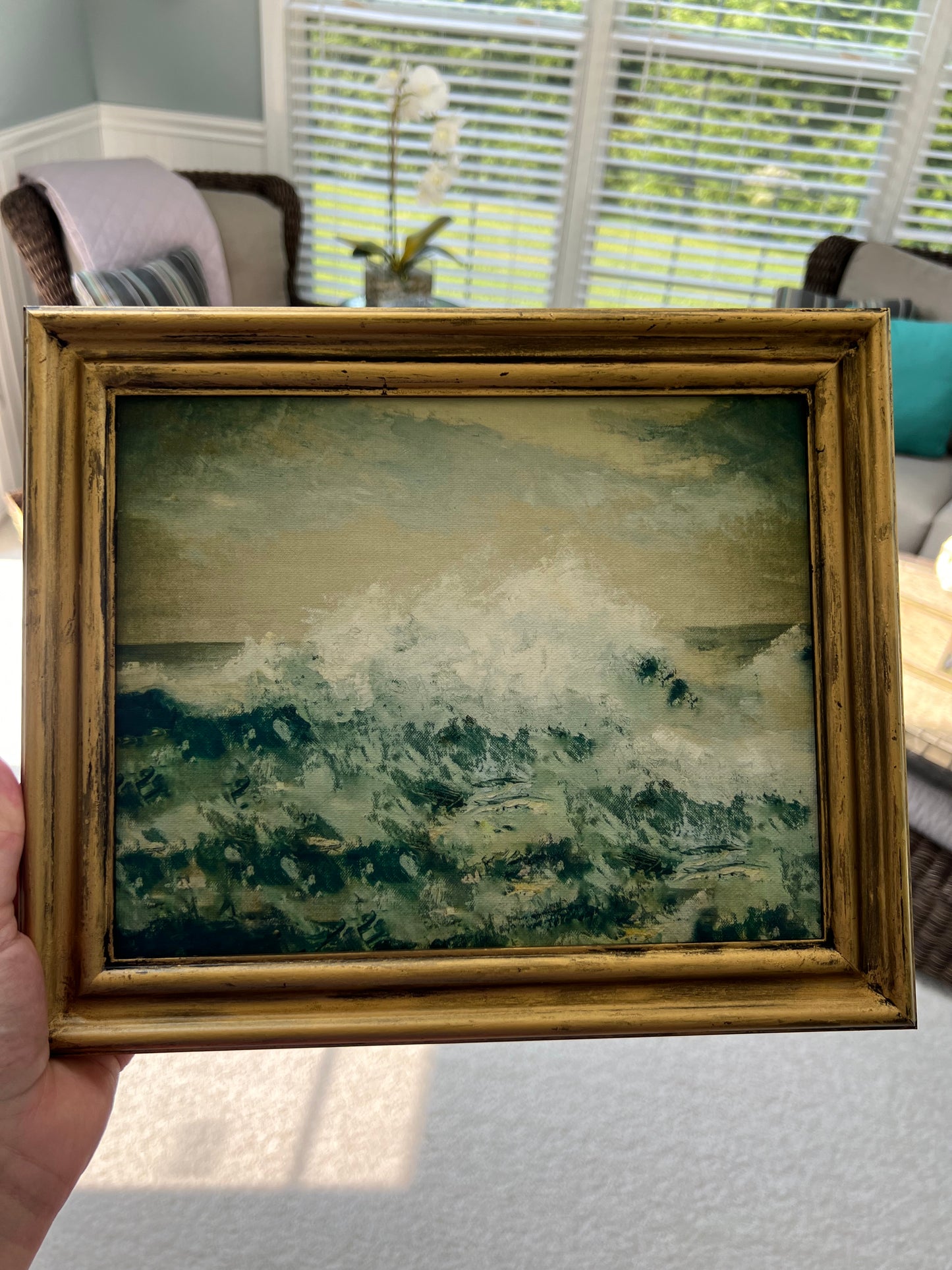 Crashing Wave - canvas print in gold frame