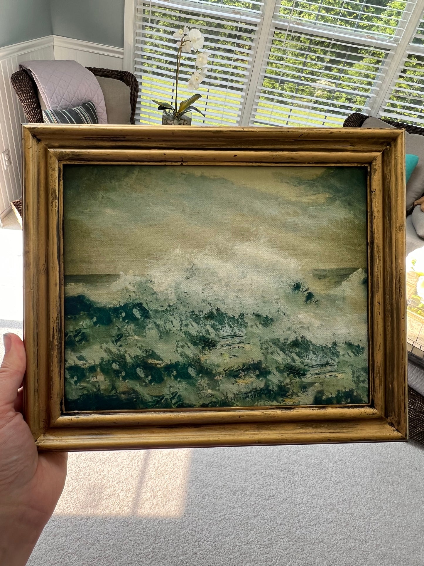 Crashing Wave - canvas print in gold frame