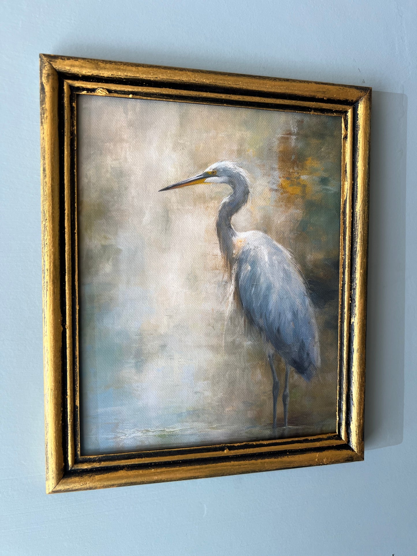 Blue Heron - Canvas Print in Vintage Gold Frame