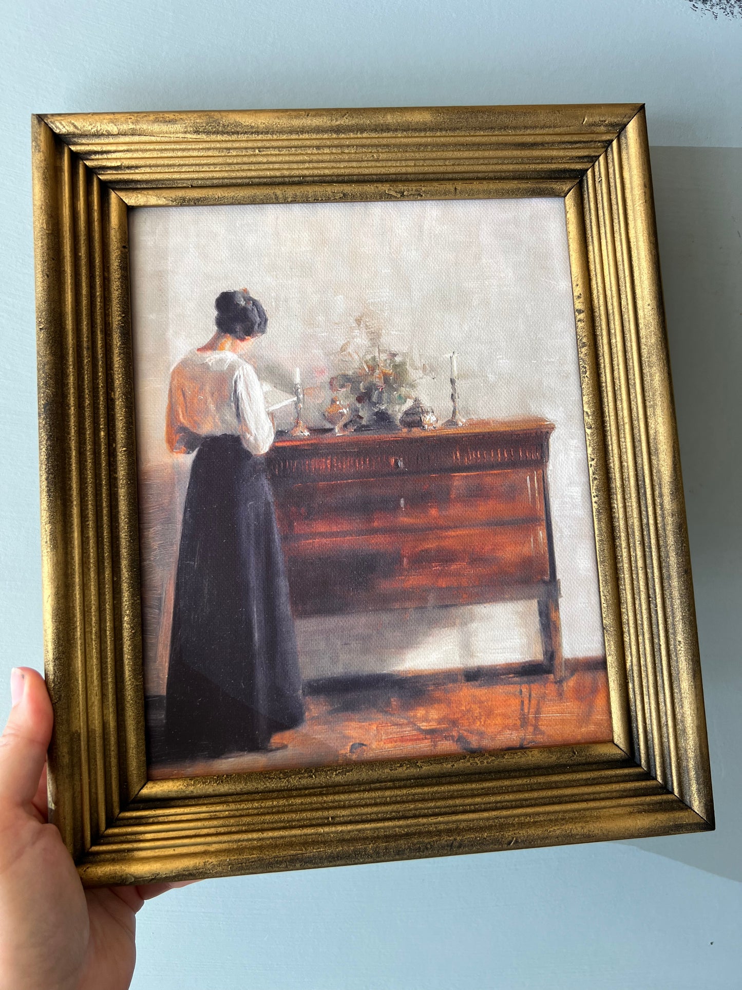 Victorian Woman Standing - Canvas Print in Vintage Gold Frame