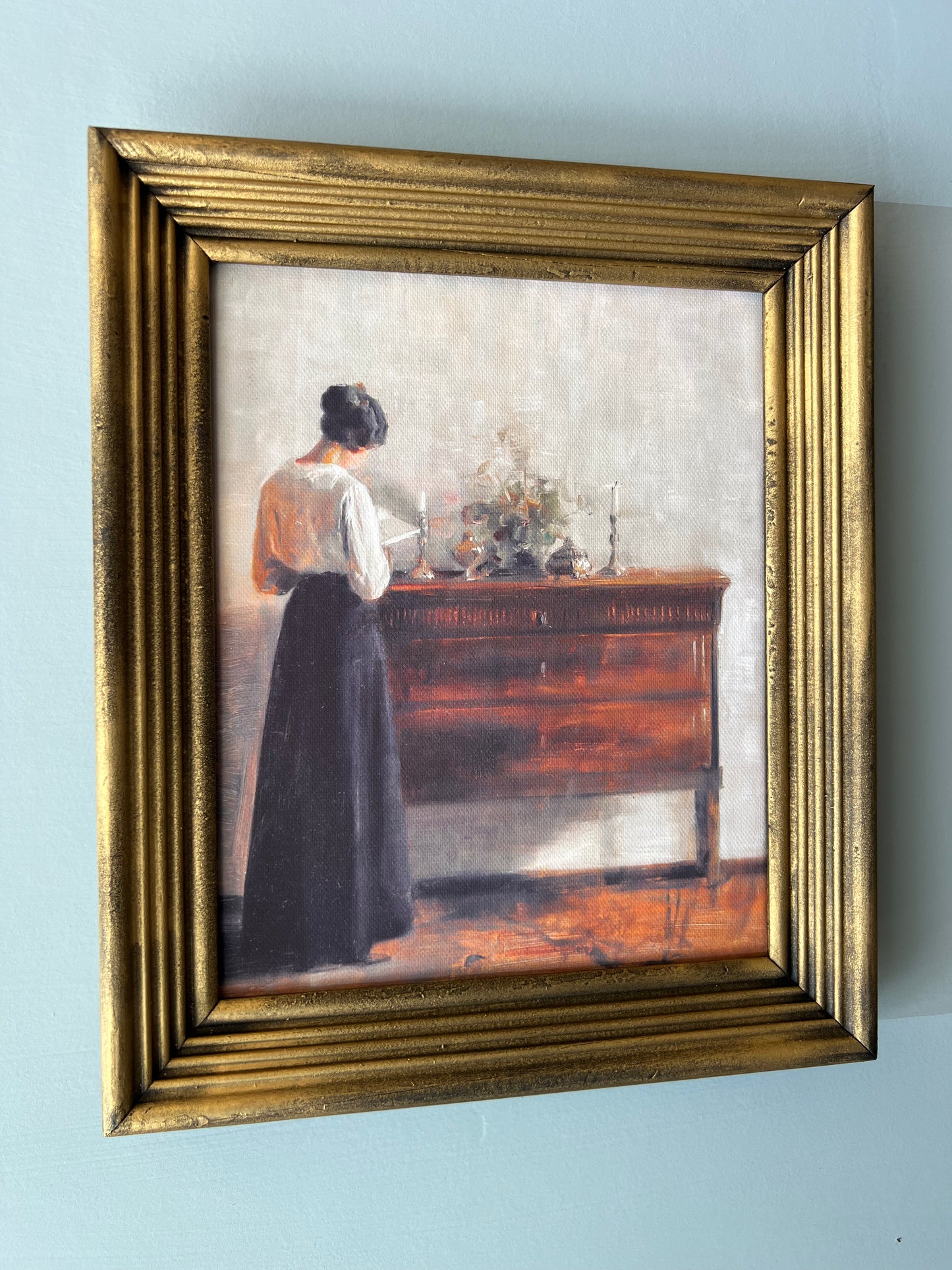 Victorian Woman Standing - Canvas Print in Vintage Gold Frame