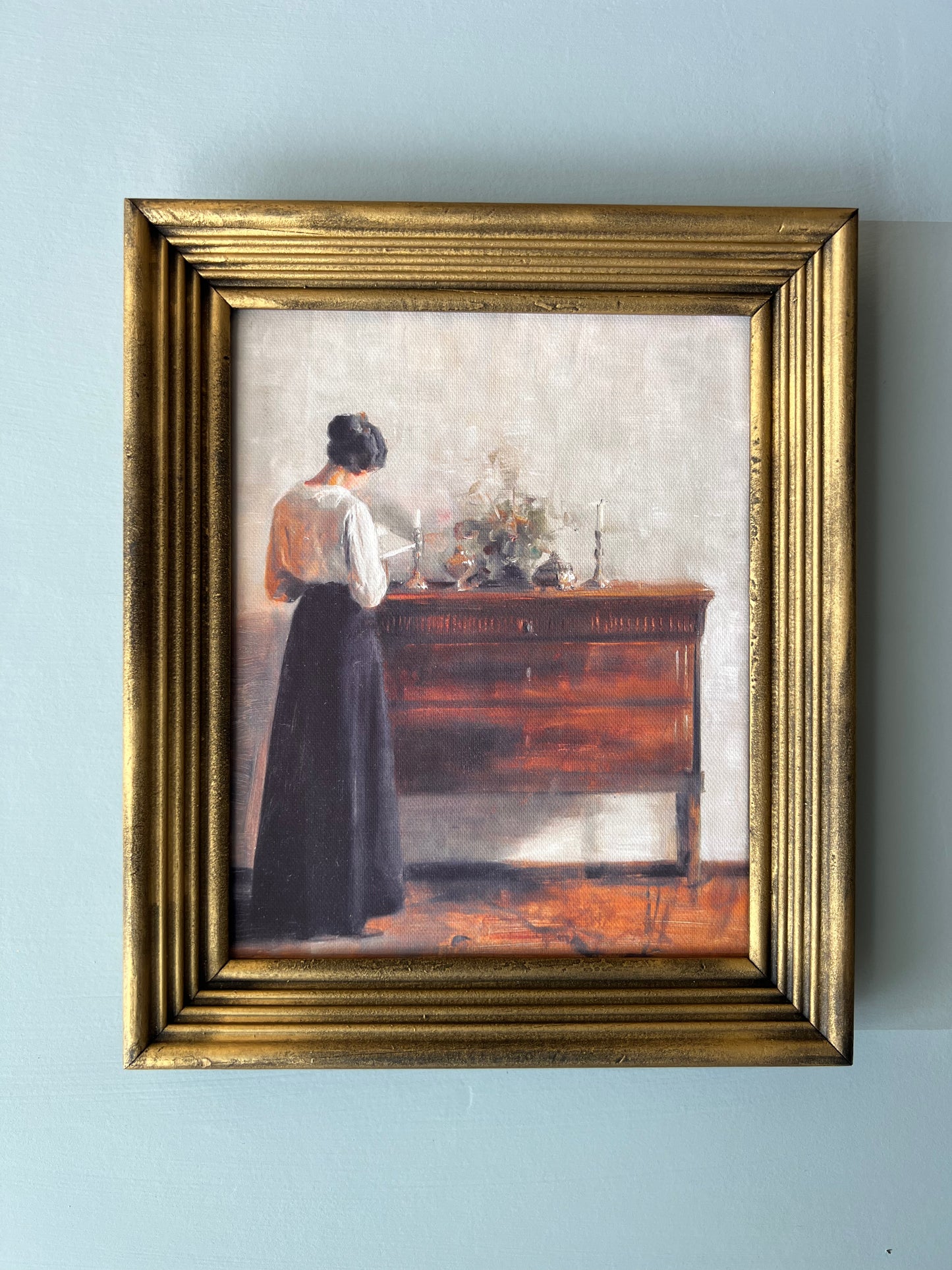 Victorian Woman Standing - Canvas Print in Vintage Gold Frame