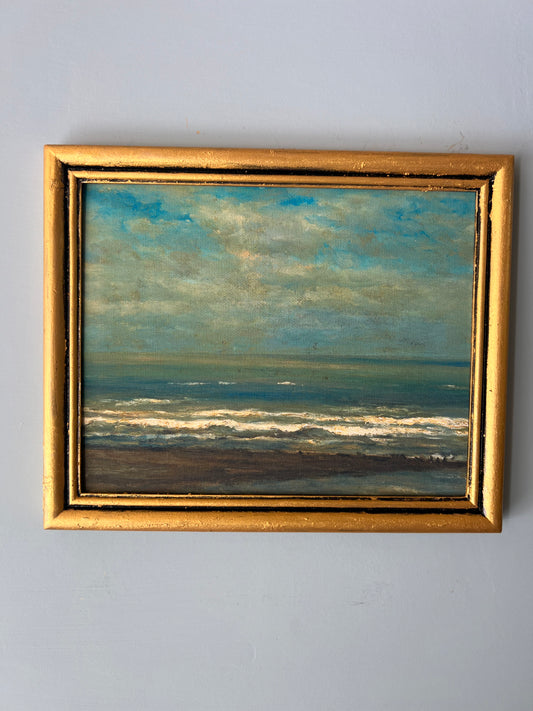 Rocky Coast - Canvas Print in Vintage Gold Frame